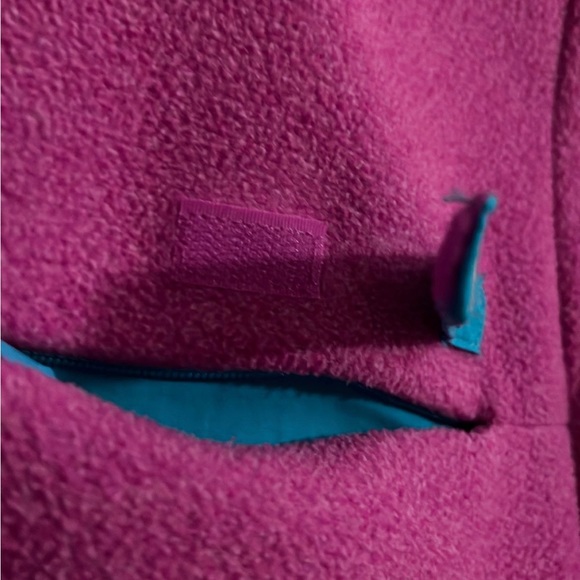 Columbia PFG Fleece Pullover, pink with blue trim, size M - Picture 8 of 9